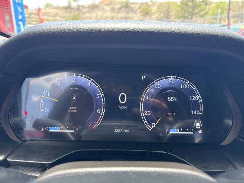 2023 Jeep Grand Cherokee Laredo