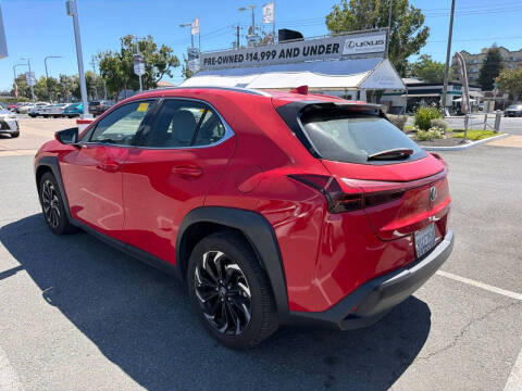 2025 Lexus UX 300h