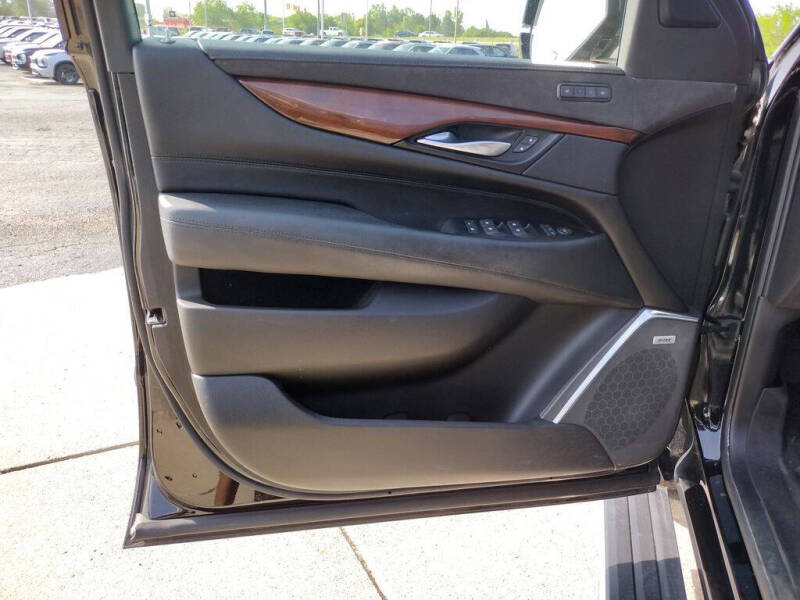 2019 Cadillac Escalade Premium Luxury