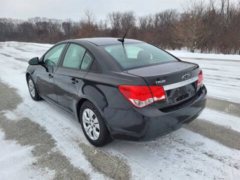 2013 Chevrolet Cruze LS Auto
