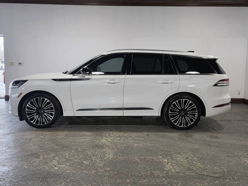 2025 Lincoln Aviator Black Label