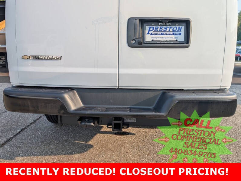 2025 Chevrolet Express 2500