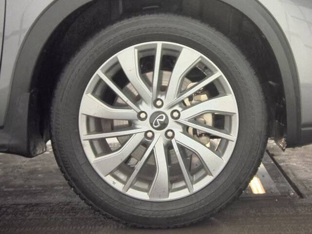 2025 Infiniti QX50 Luxe