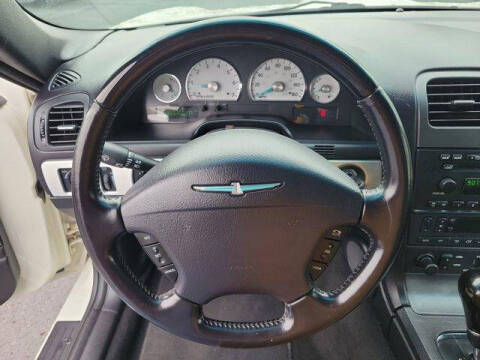 2003 Ford Thunderbird