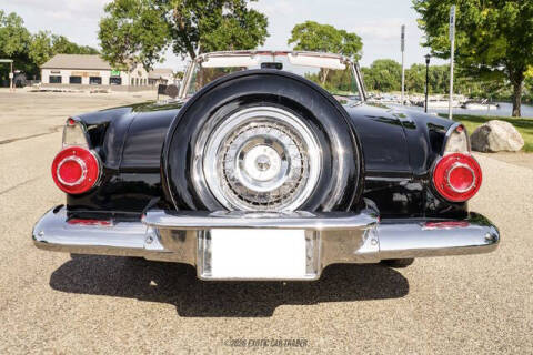 1956 Ford Thunderbird