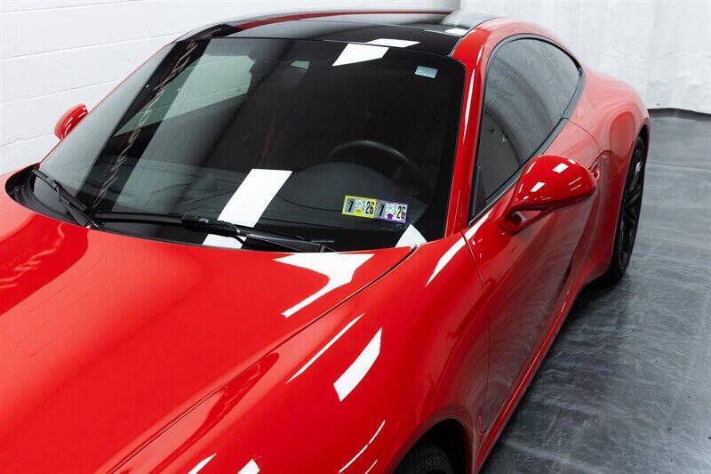 2015 Porsche 911 Carrera