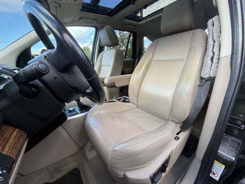 2009 Land Rover LR2 HSE