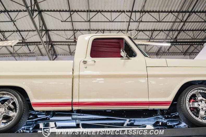1967 Ford F-100