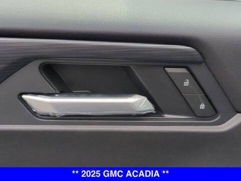 2025 GMC Acadia Elevation