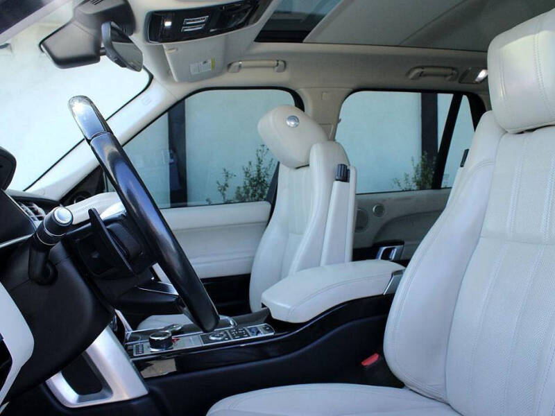 2017 Land Rover Range Rover HSE