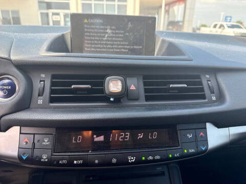 2014 Lexus CT 200h