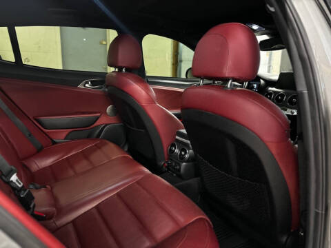 2019 Kia Stinger GT2