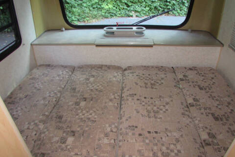 2001 Winnebago Rialta