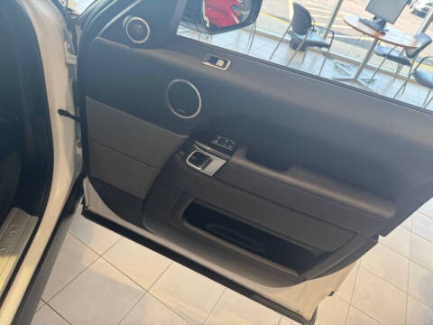 2022 Land Rover Range Rover Sport HSE Silver Edition