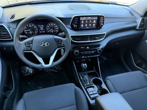 2021 Hyundai Tucson SE