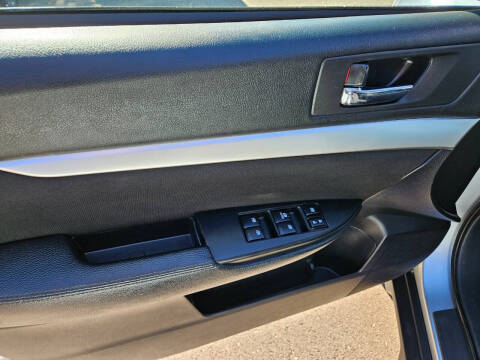 2013 Subaru Outback 2.5i Premium