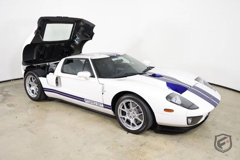 2005 Ford GT