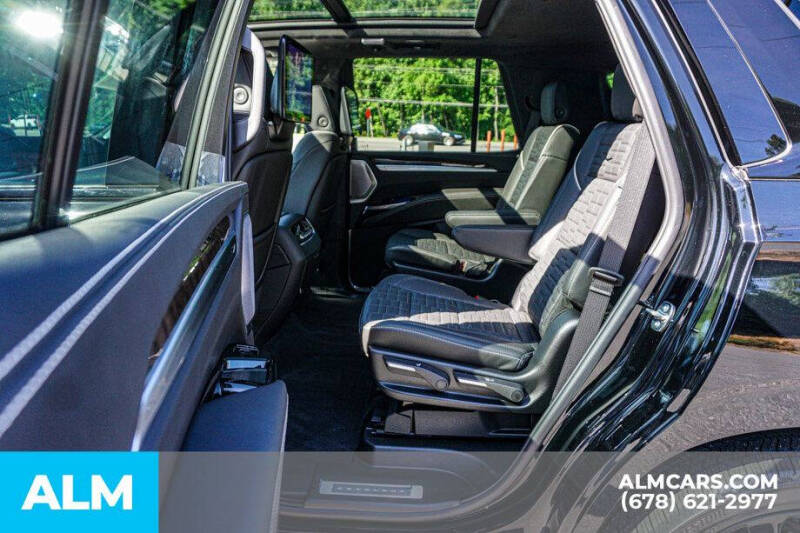 2026 Cadillac Escalade Platinum Sport