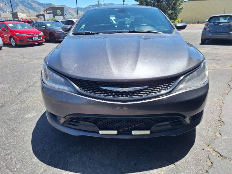 2015 Chrysler 200 S