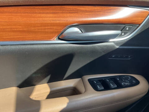 2017 Cadillac XT5 Platinum