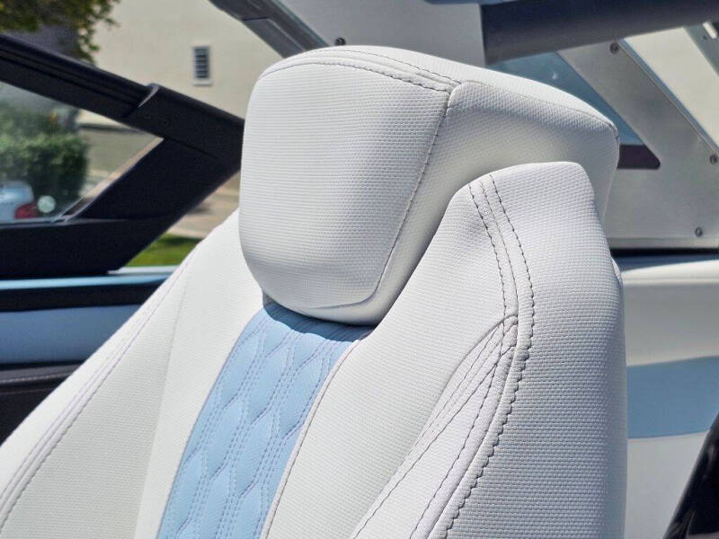 2022 MasterCraft XT24