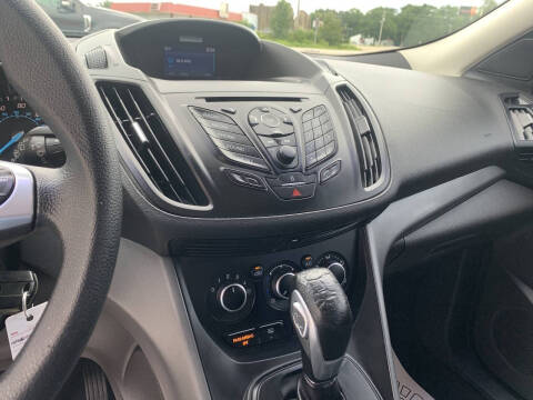 2015 Ford Escape S