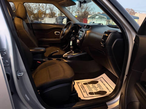 2019 Kia Soul +