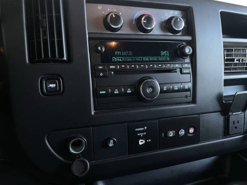 2016 Chevrolet Express LS 2500