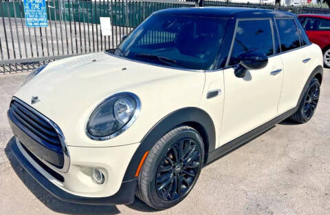 2021 MINI Hardtop 4 Door Cooper