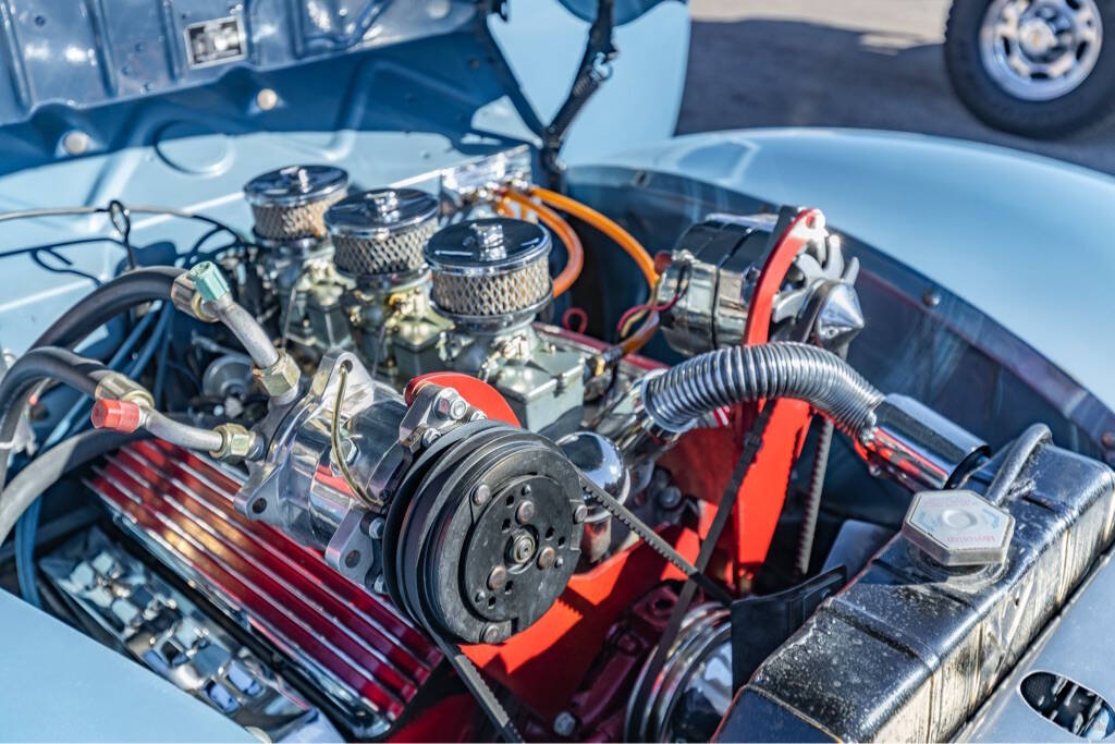 1940 Ford DELUXE V8 85
