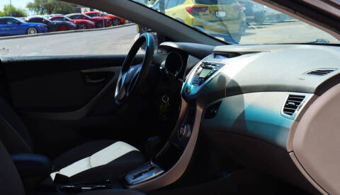 2012 Hyundai Elantra