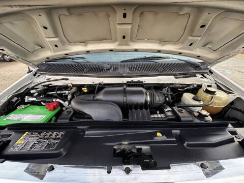 2014 Ford E-Series E-350 SD XL