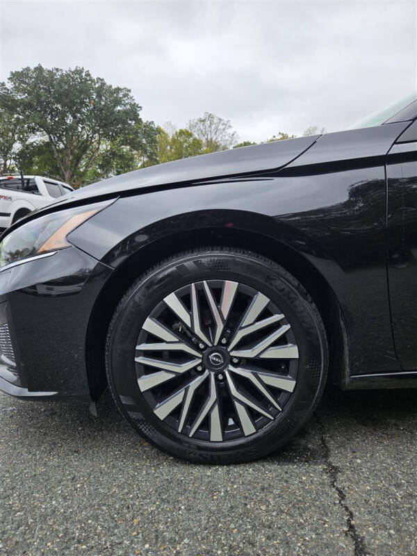 2024 Nissan Altima 2.5 SV