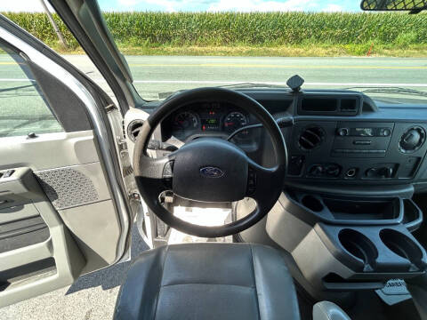 2010 Ford E-Series E-250