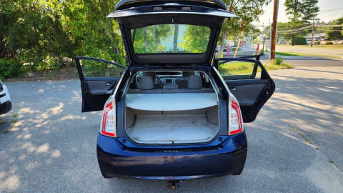 2012 Toyota Prius Two