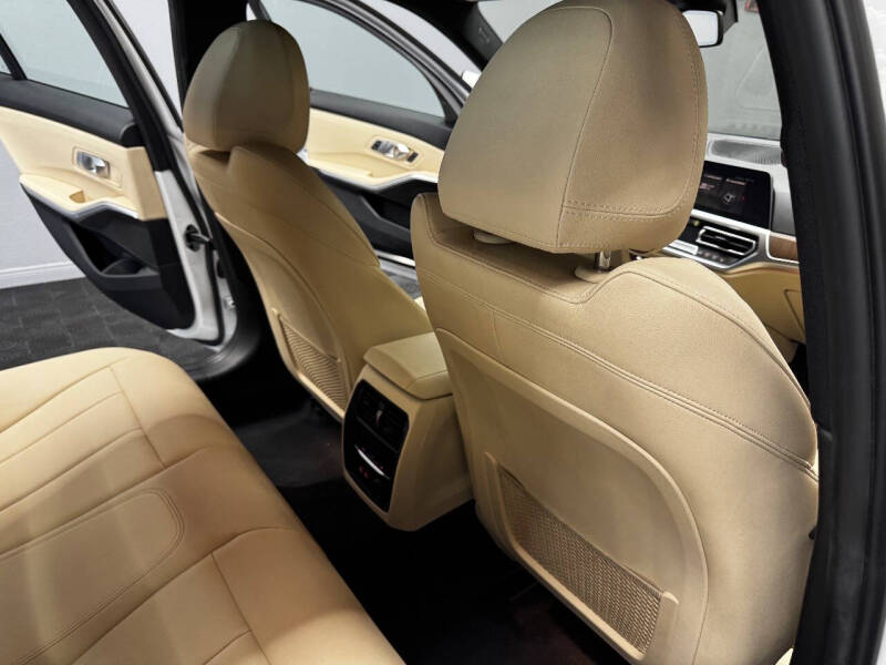 2019 BMW 3 Series 330i