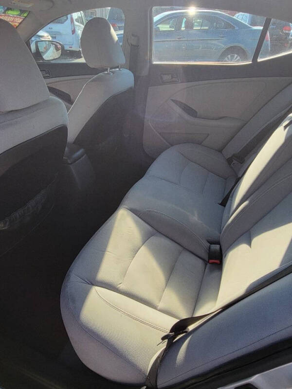 2012 Kia Optima LX