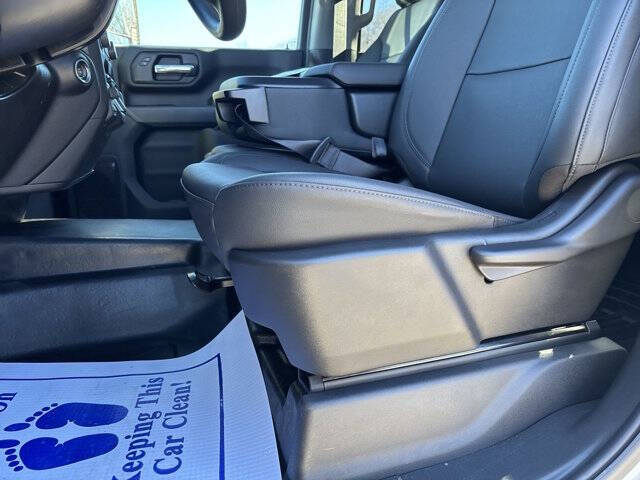 2026 Chevrolet Silverado 3500HD CC Work Truck