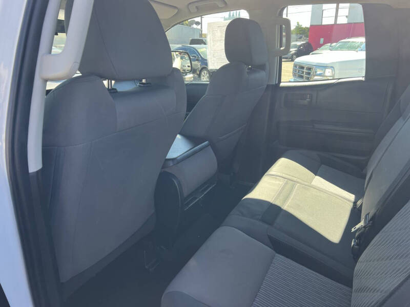 2017 Toyota Tundra SR