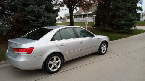 2007 Hyundai Sonata for sale at Heartbeat Used Cars & Trucks in Harrison Township MI