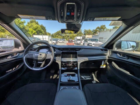 2025 Jeep Grand Cherokee L Laredo X