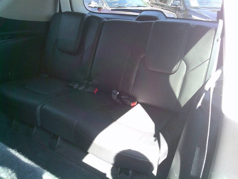 2017 Nissan Armada SL