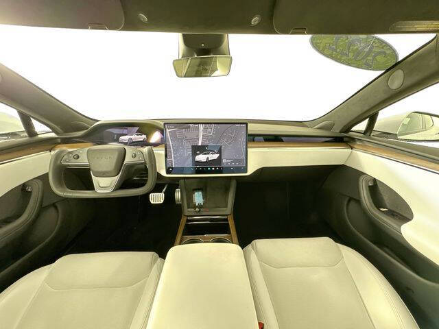 2022 Tesla Model S