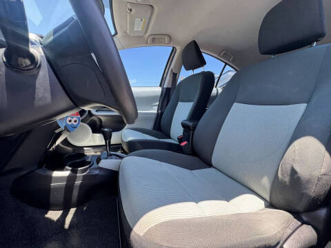 2012 Toyota Prius c