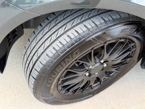 2017 Chevrolet Sonic LS Manual