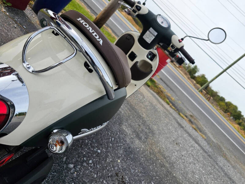 2023 Honda Metropolitan