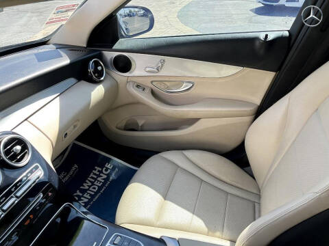 2016 Mercedes-Benz C-Class