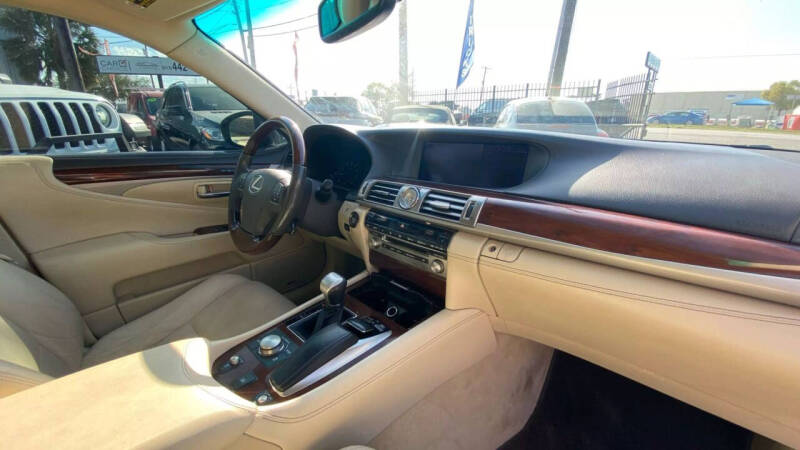 2014 Lexus LS 460