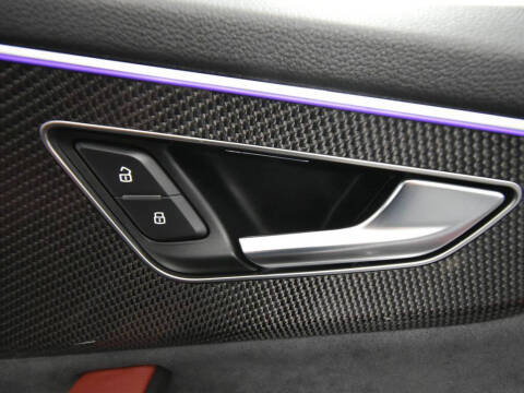 2024 Audi SQ7 4.0T quattro Premium Plus