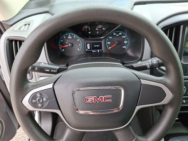 2022 GMC Canyon Elevation Standard